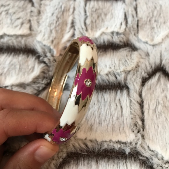 Three bracelets together - Picture 5 of 7