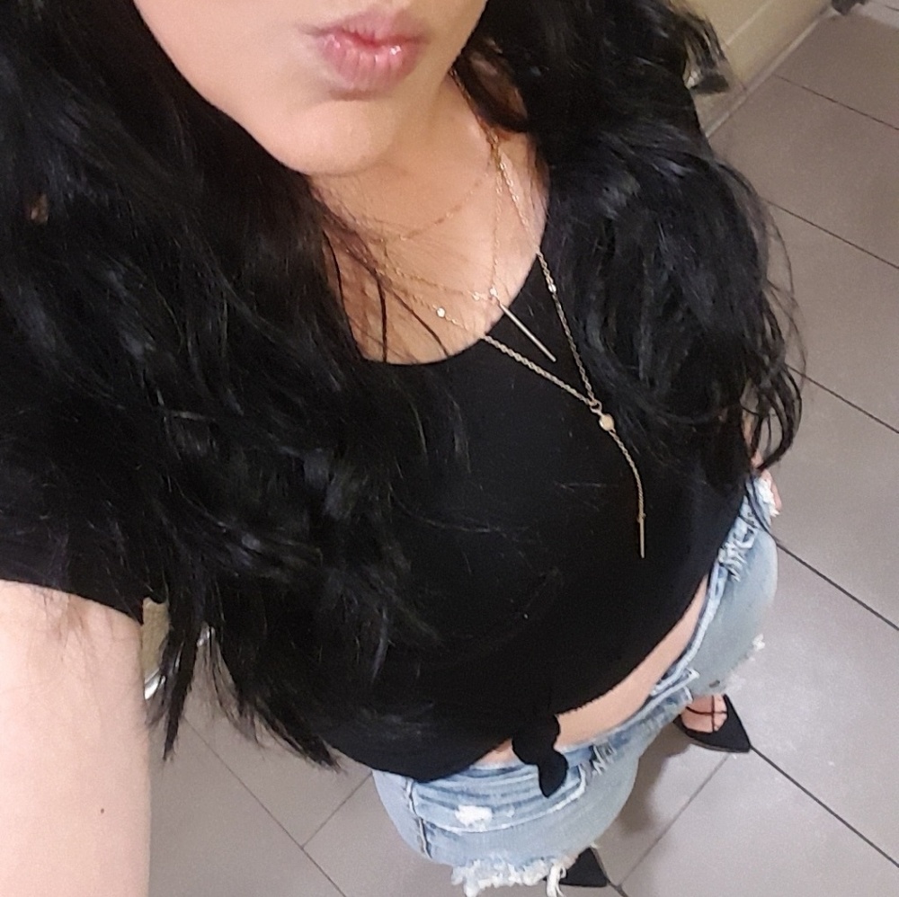 Meet your Posher, Kelly