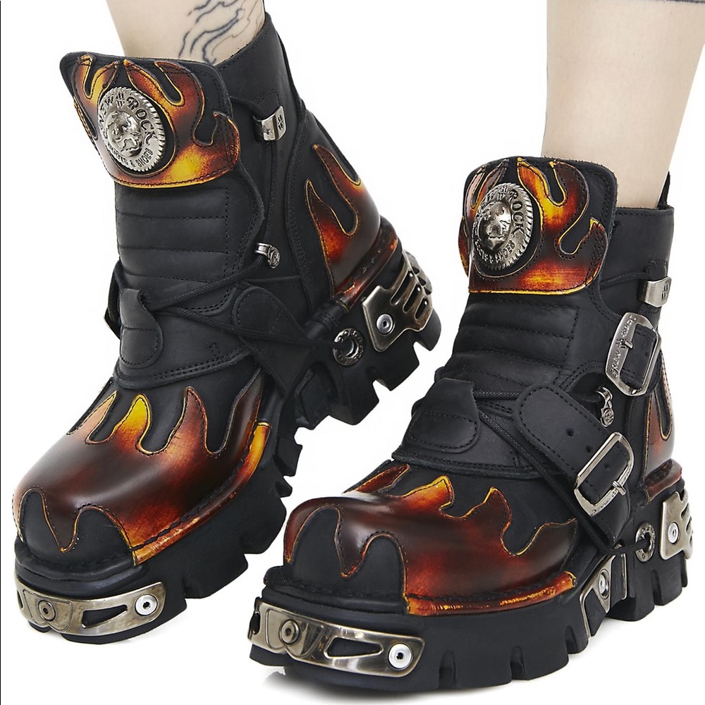NEW ROCK FIRE BOOTS SIZE 37