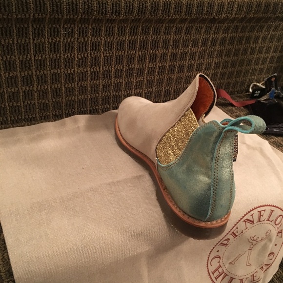 Penelope Chilvers booties - new with tags! - Picture 2 of 3