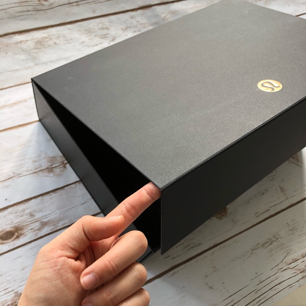lululemon Black Gift Box - Picture 4 of 6
