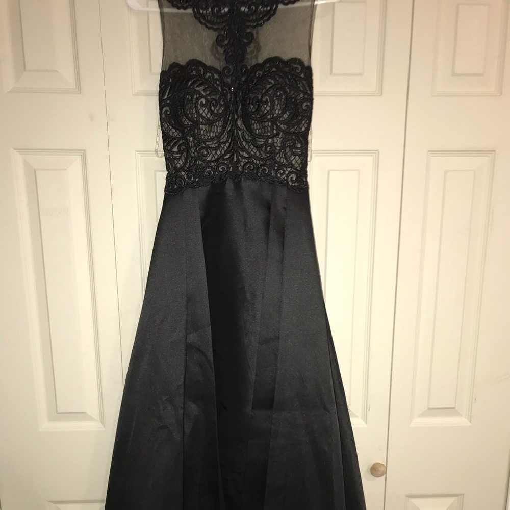 Jasz couture evening prom dress - Picture 2 of 8