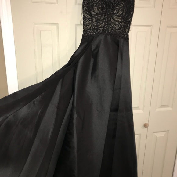 Jasz couture evening prom dress - Picture 4 of 8