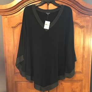 NWT Splendid Black/Gray Poncho XS/S