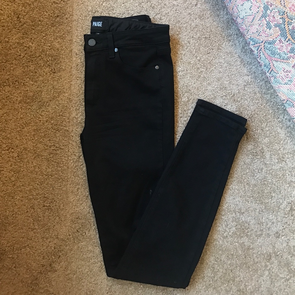 PAIGE BLACK SKINNY JEANS