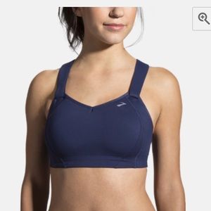 brooks juno sports bra