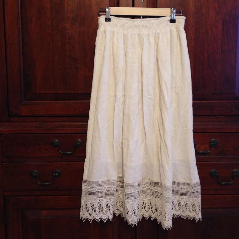Off white boho lace skirt