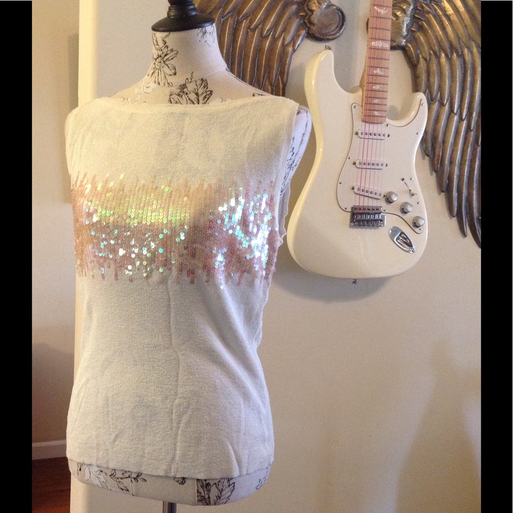 ✨sparkly top✨