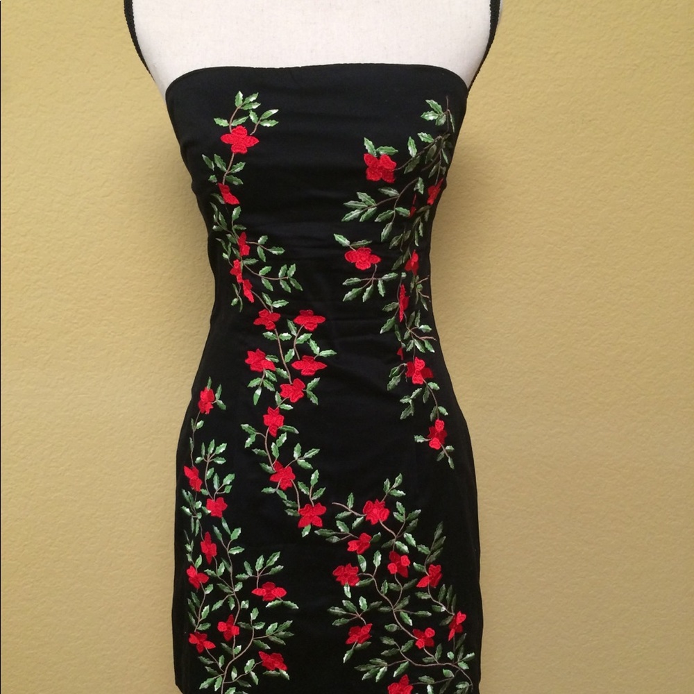 Strapless Guess Dress