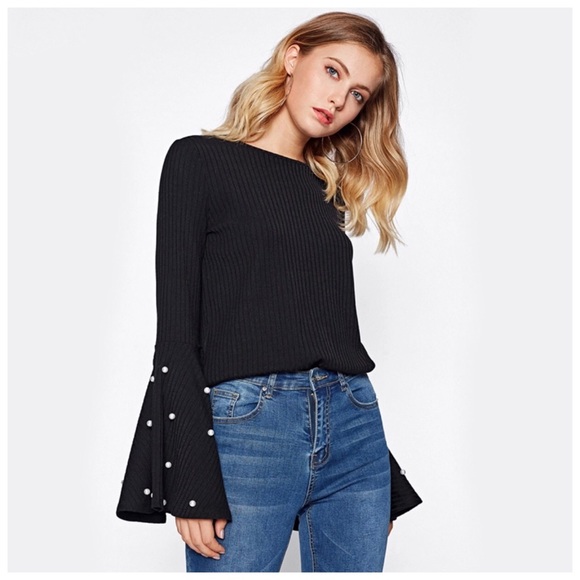 ‼️LAST CALL PRICE FIRM Flared Pearl Sleeve Top - Picture 3 of 4