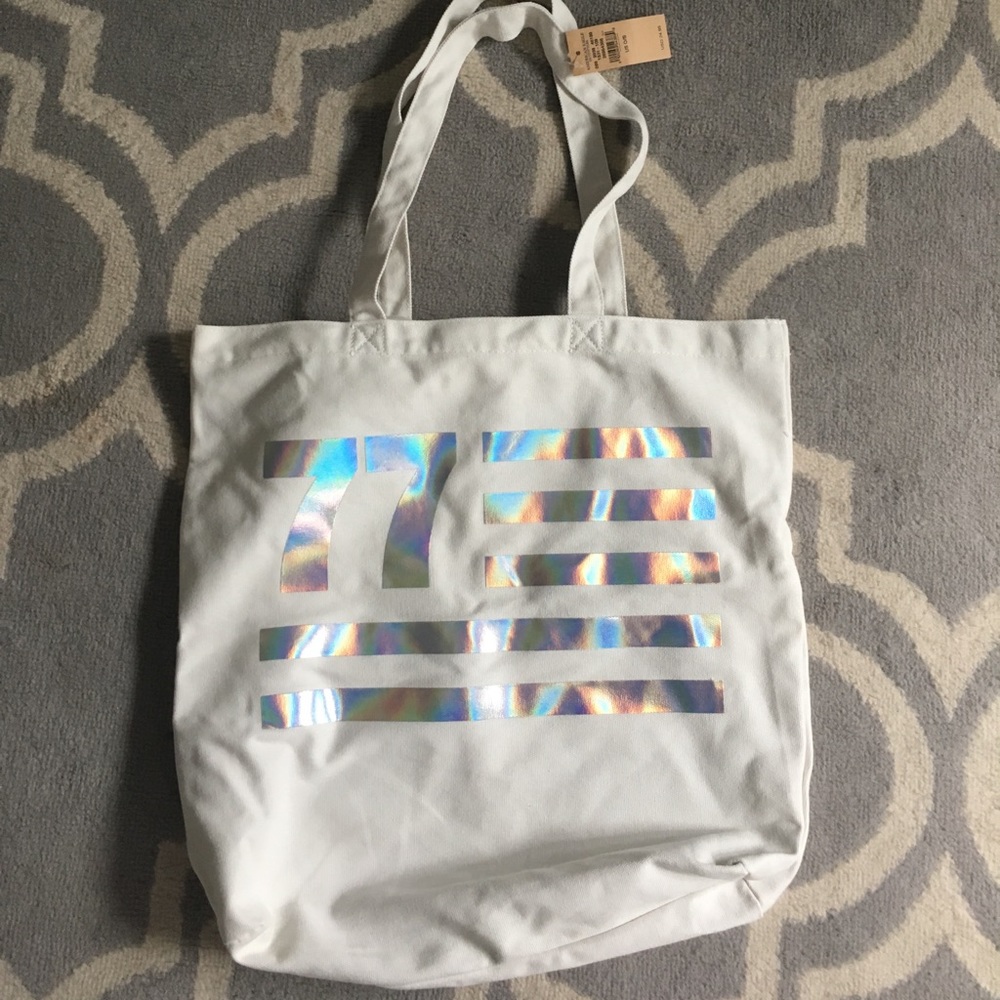 American Eagle tote