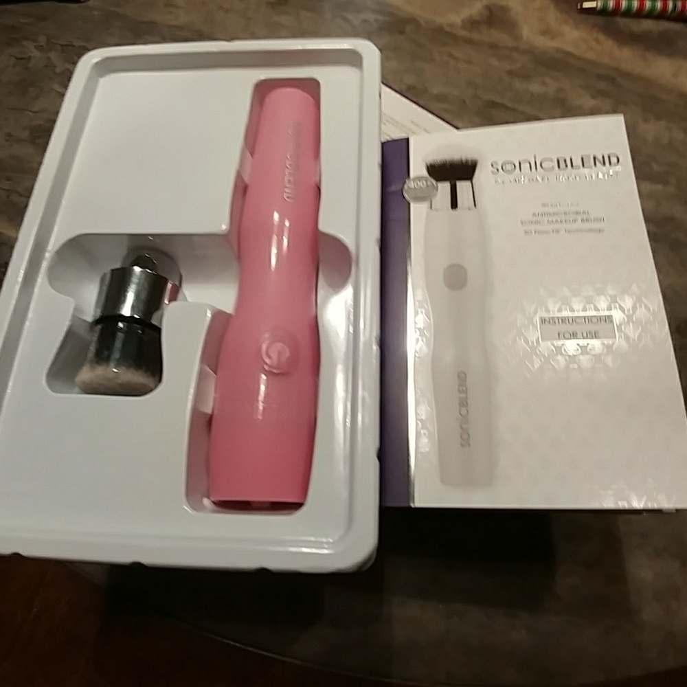 Sonic Blend makeup brush NO TRADING