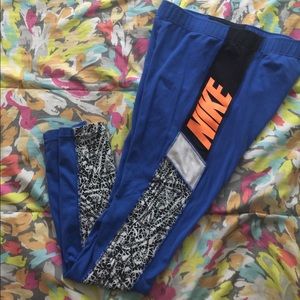 Nike leggings
