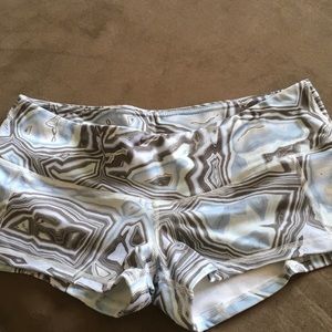 Fleo shorts