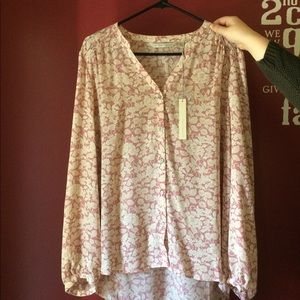 Long sleeve floral blouse