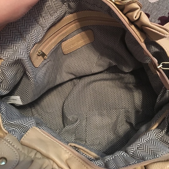 Steve Madden Purse - Picture 3 of 4