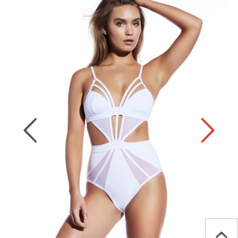 White Monokini. Kopper & Zink Harper One Piece
