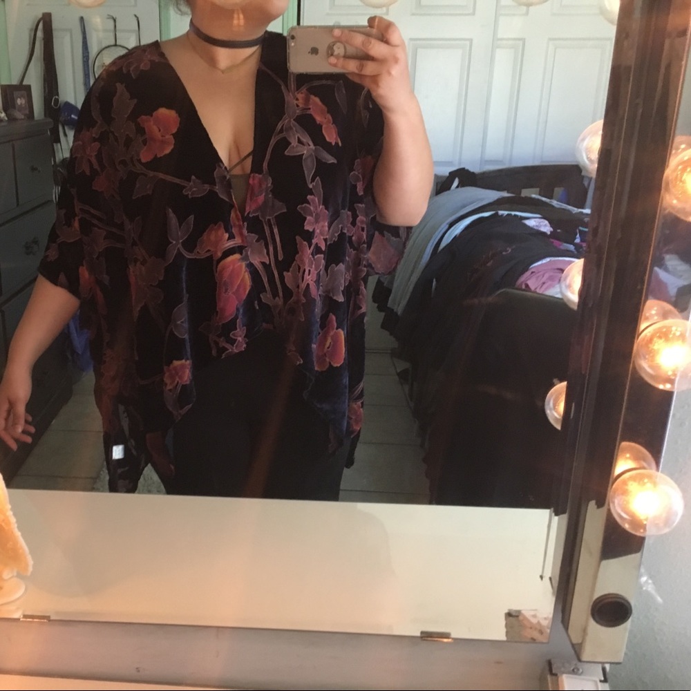 Velvet kimono