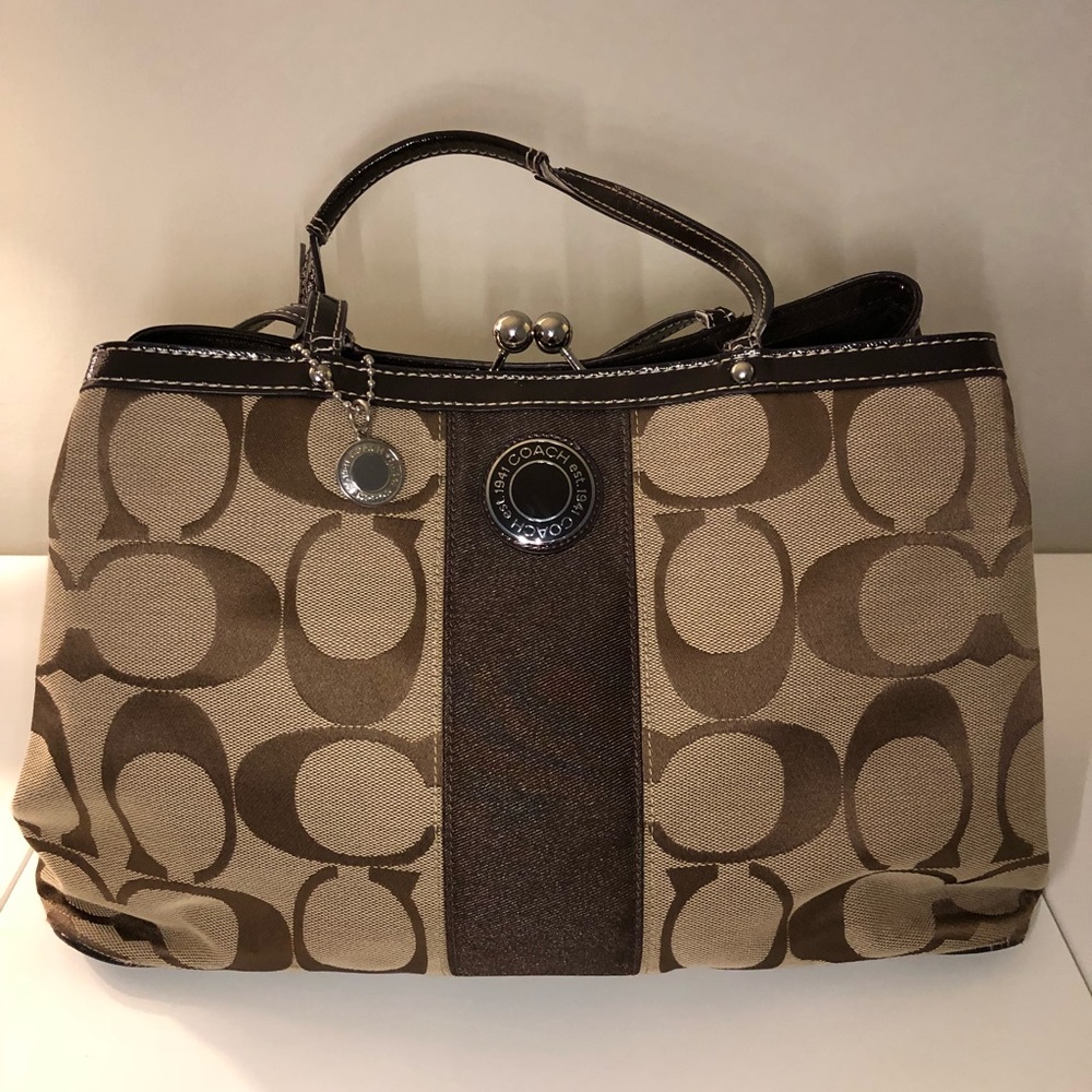 Coach signature shoulder bag.