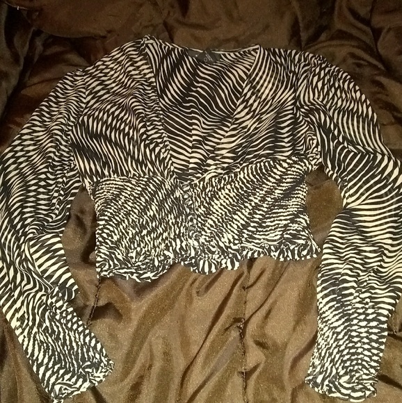 Gorgeous silk blouse - Picture 1 of 2