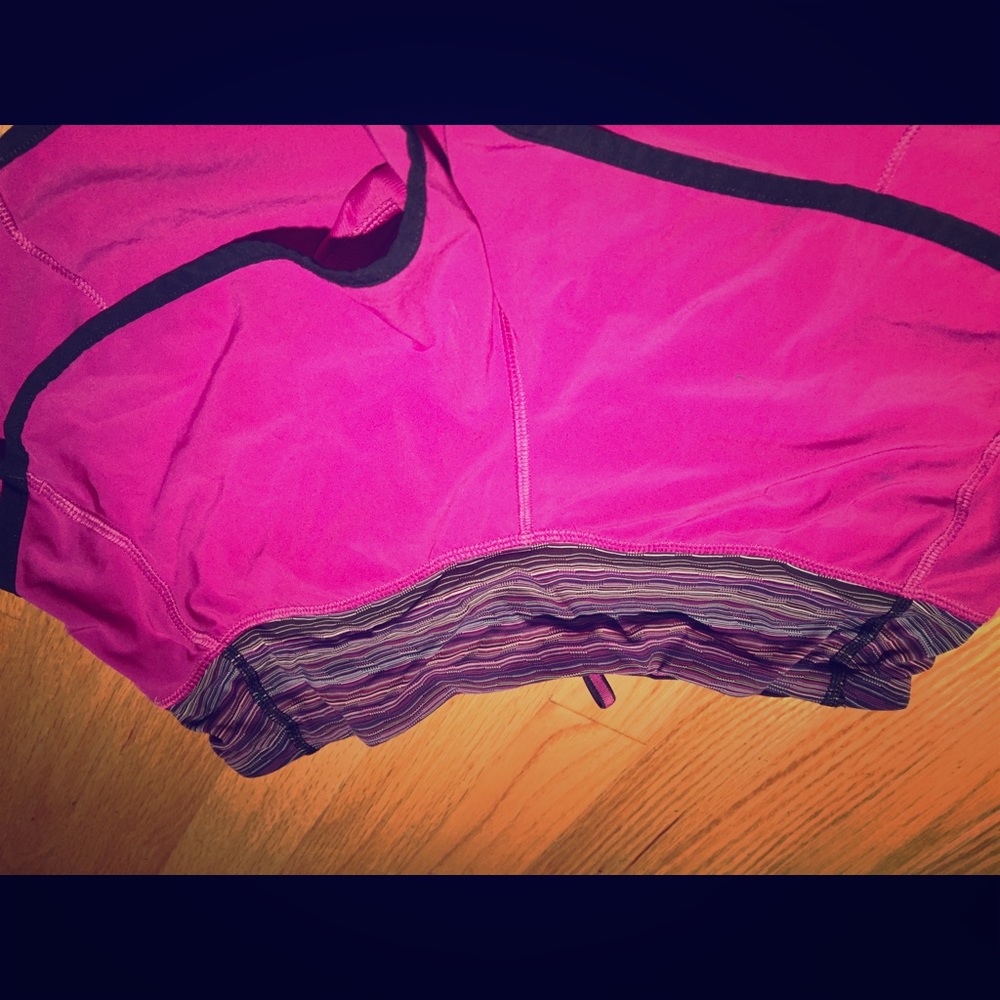 LuLu sport shorts