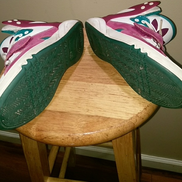 Vintage Adidas - Picture 2 of 5