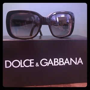 Chic Dolce & Gabbana 🕶 - Dolce Vita! ☀️
