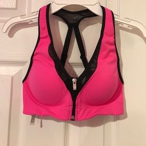 Incredible by Victoria Sport Front-close Sport Bra