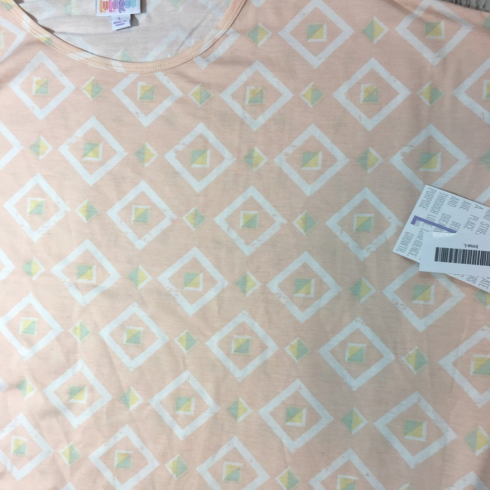 Large LuLaRoe Irma