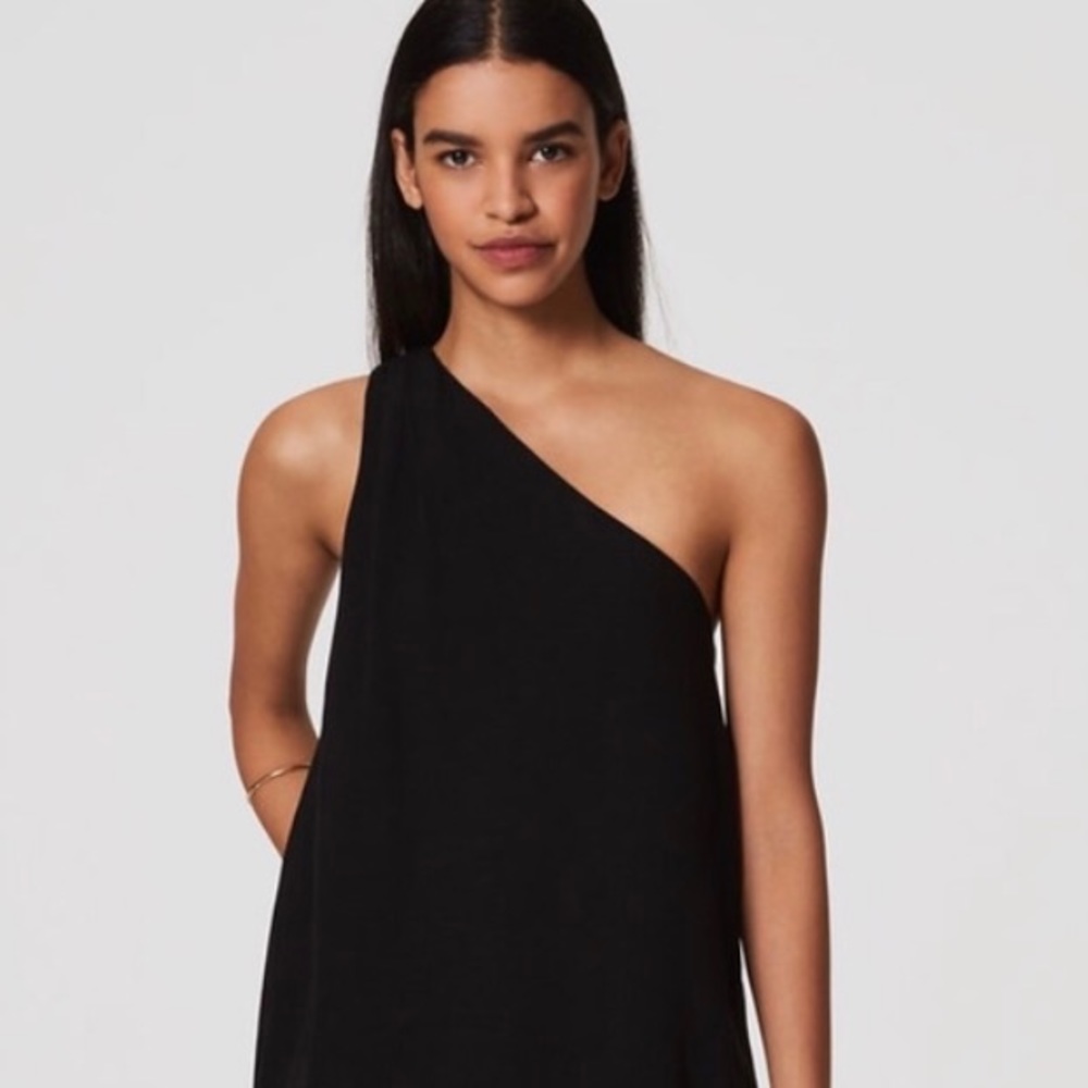 NWT Loft Black Sleeveless One-Shoulder Top