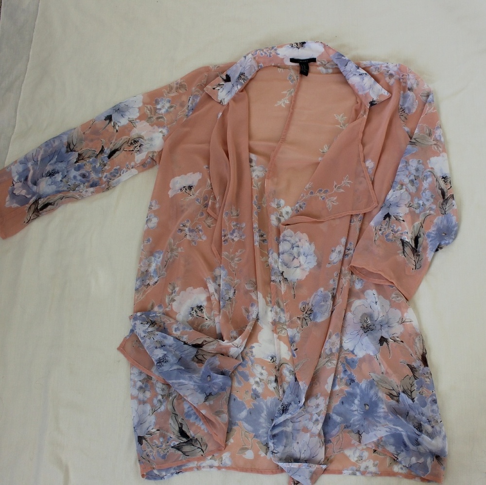 Forever 21 Peach floral shaw