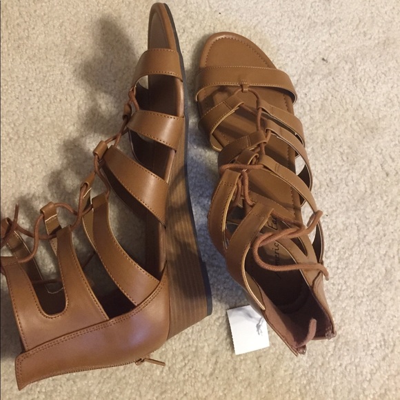 Camel brown strappy wedges - size 12 - Picture 3 of 3