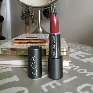 Zoeva Lipstick - Hers to Hold