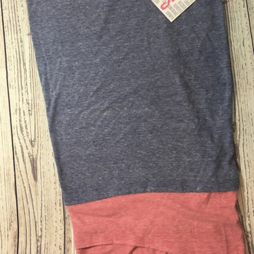 Small LuLaRoe Irma