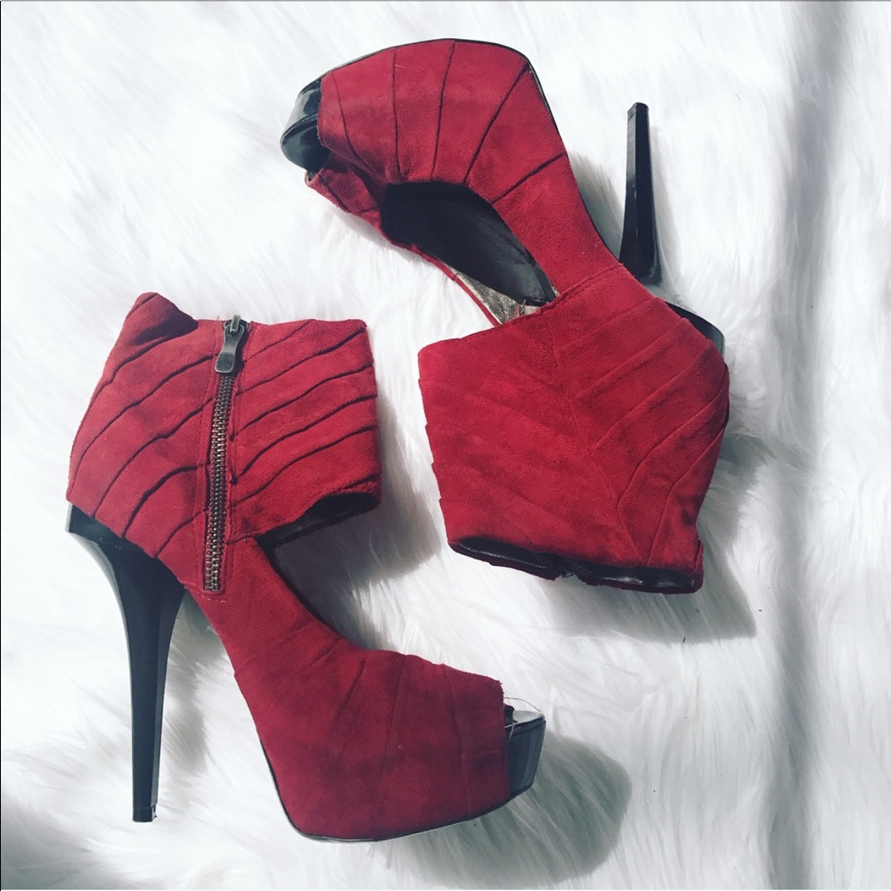 Bebe Red suede heels size 8