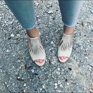 Aerosoles Fringe Heels