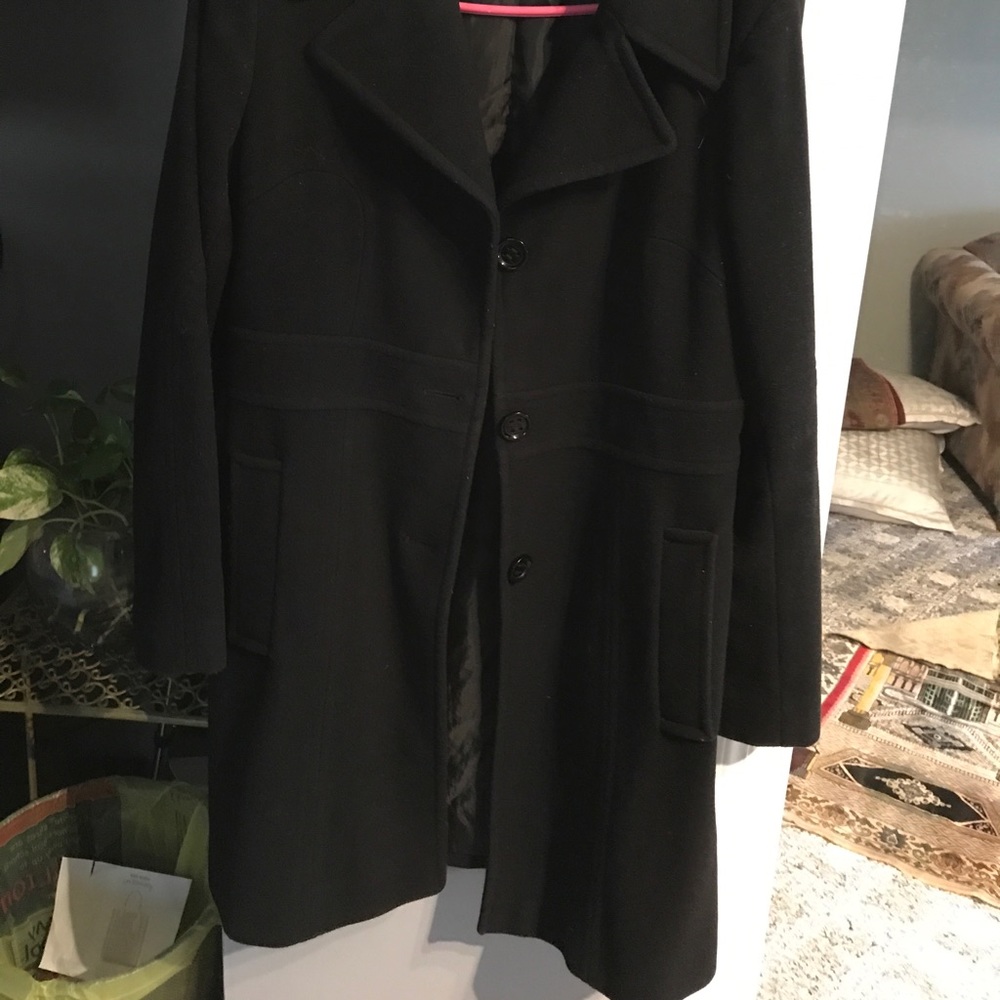 Coat - Picture 4 of 4