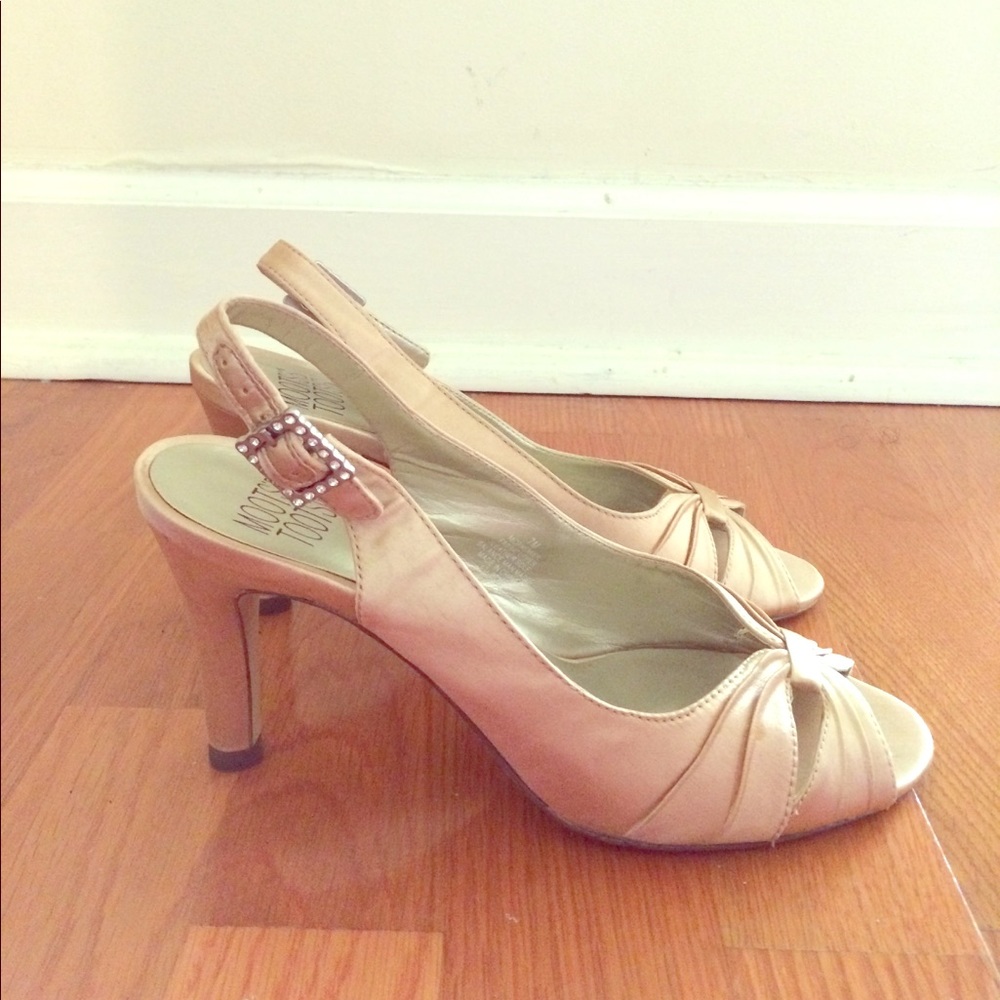 Pink heels ! 🎀