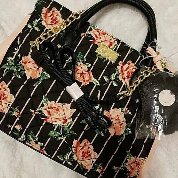 🌹NWT-BETSEY JOHNSON ROSEBUD TOTE - Picture 7 of 8