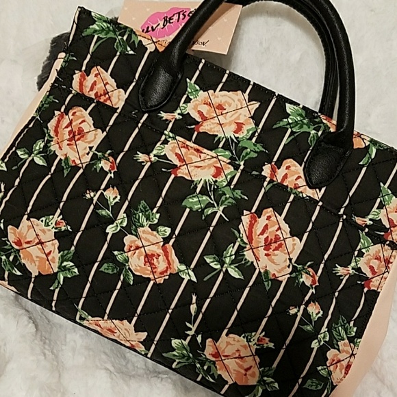 🌹NWT-BETSEY JOHNSON ROSEBUD TOTE - Picture 8 of 8