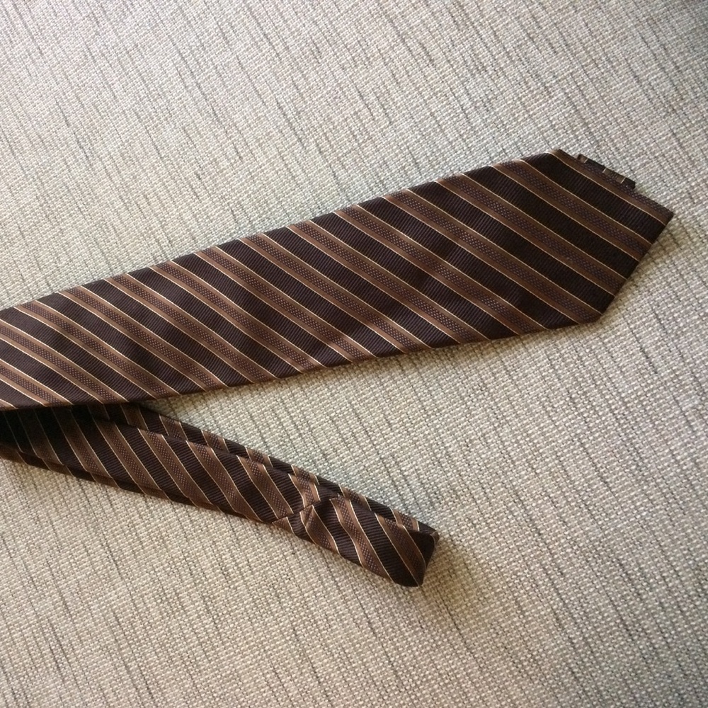 Brioni striped tie