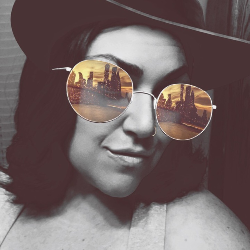 Meet your Posher, Marissa