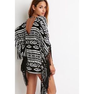 🔥ANY OFFER ACCEPTED🔥 B&W Tribal Print Coverup