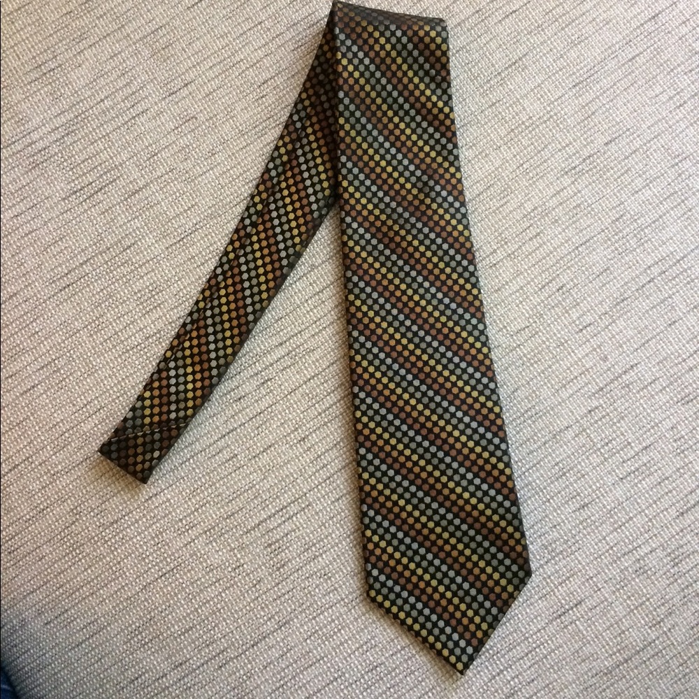 DKNY tie