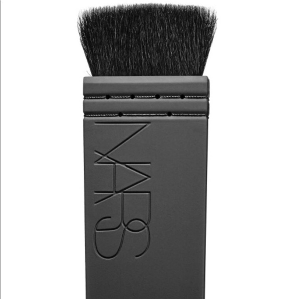 NARS Ita Kabuki Contour brush