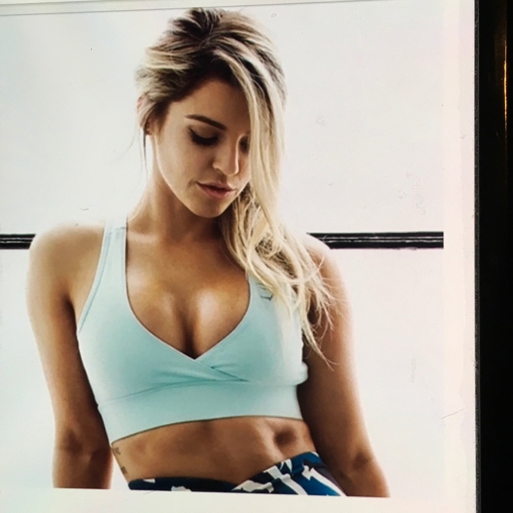 Nikki Blackketter X Gymshark Sports Bra M