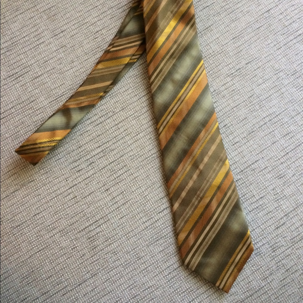 Tirro Cosina Italian striped tie