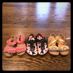 Lot of 3 pairs of sandals