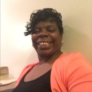 Meet your Posher, Annie