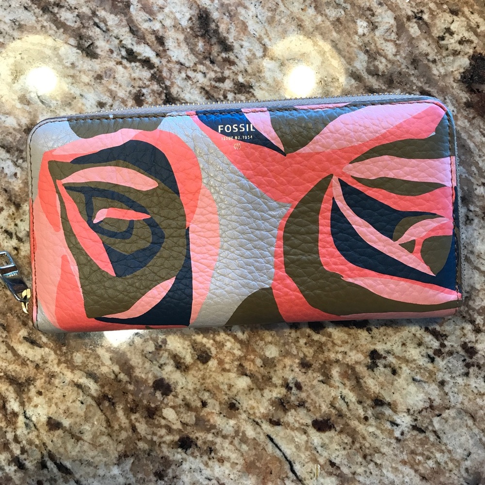 Fossil wallet